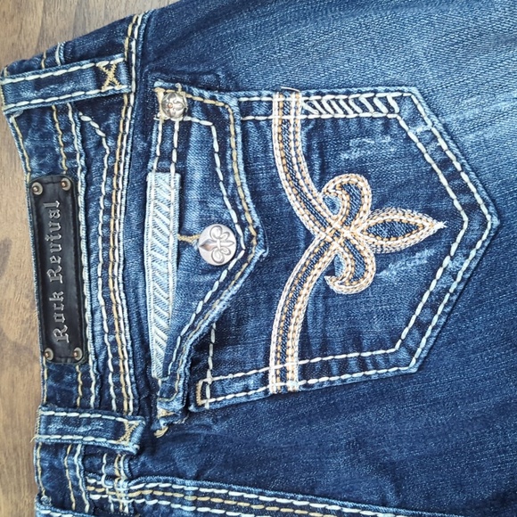 Rock Revival Rosa Easy Boot Jeans - Picture 5 of 14